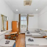 Hostel L&g In , Private & Beautiful Sea View *
