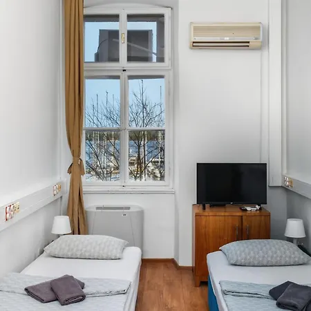 Hostal L&g In , Private & Beautiful Sea View