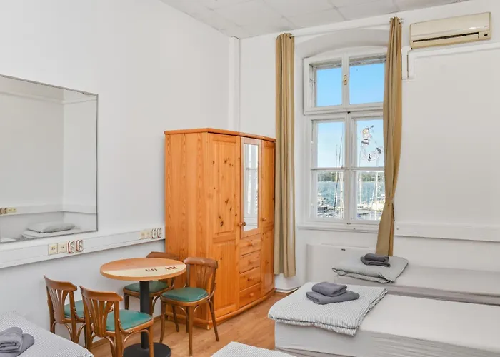 L&g In , Private & Beautiful Sea View Pula